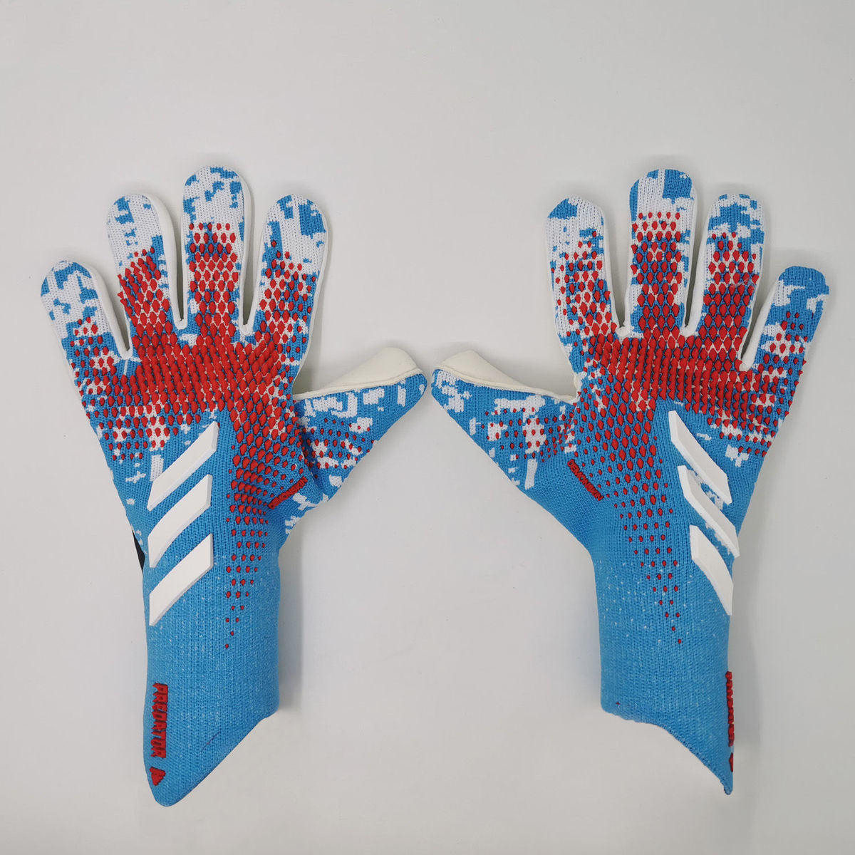 Football Gloves For Youth And Adult Games