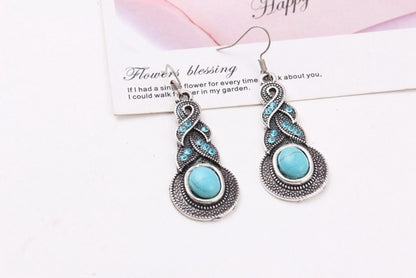 Turquoise Necklace Earrings - Elegant and Stylish