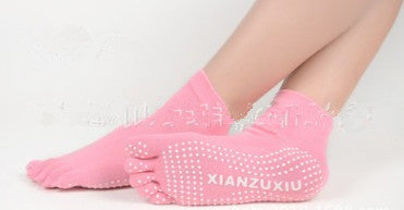 Slip Yoga Socks 5 Toes Socks Letter Print Massage Exercise Short Tube High-quality Cotton Socks