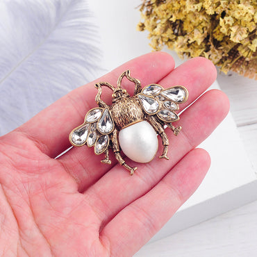 Broche abeille vintage premium sense