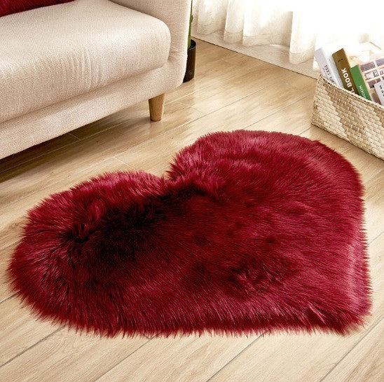 Pure Color Heart-Shaped Woolen Carpet Floor Mat Mattress Blanket Sofa Cushion Plush Living Room Tea Table Sofa Bedroom Carpet