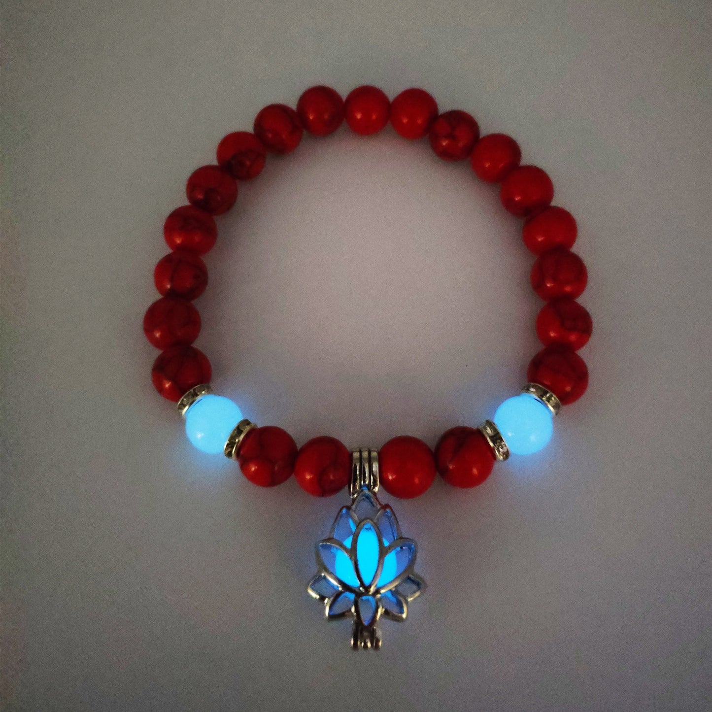 Energi Luminous Lotus Strand Pärla armbindel