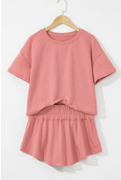 Svart set med 2 delar kort t-shirt och volangklänning med hög midja