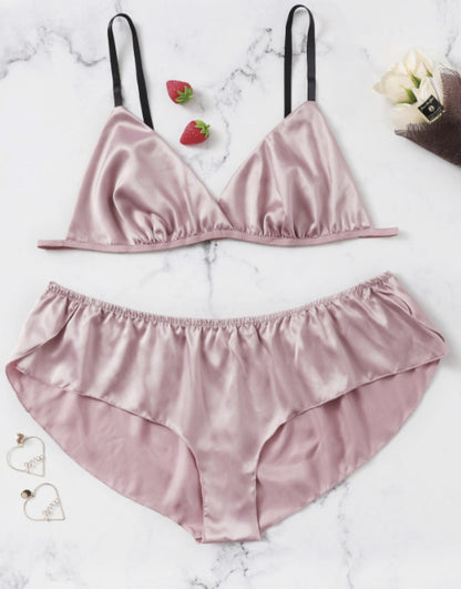 Ladies underwear set