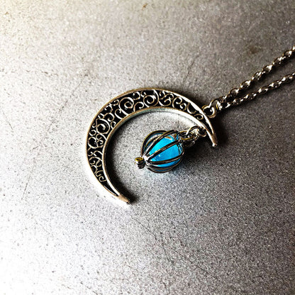 Collier de citrouille lumineux en forme de coeur de lune creuse