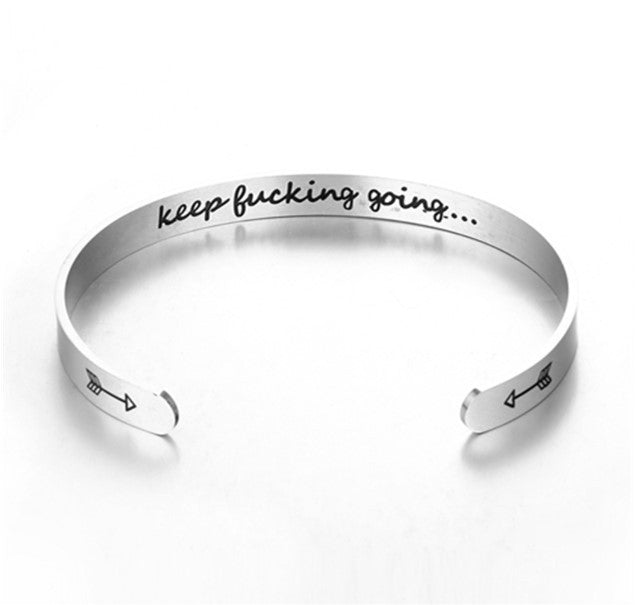 Mantra armband med citat rostfritt stål Cuff Inspirational smycken Graduation Gåva