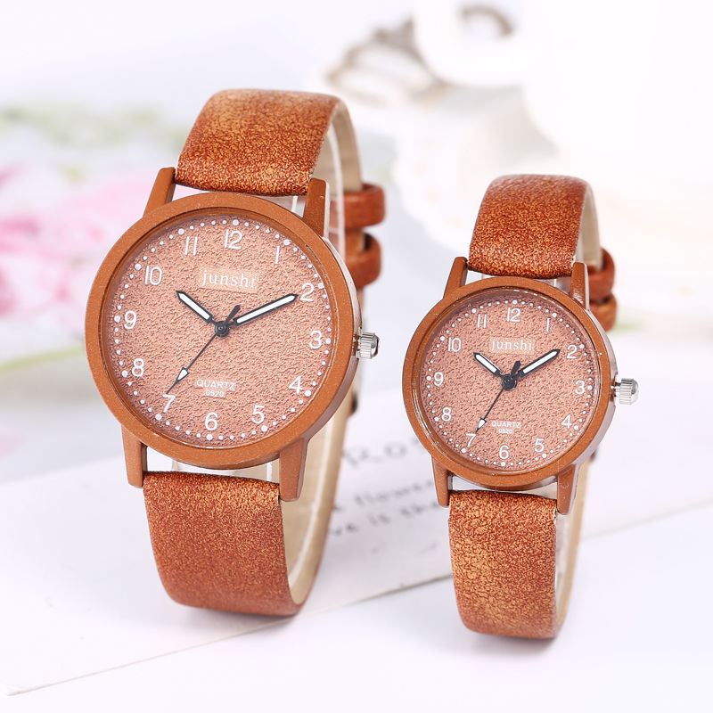 Casual fashion men and women couple quartz watches