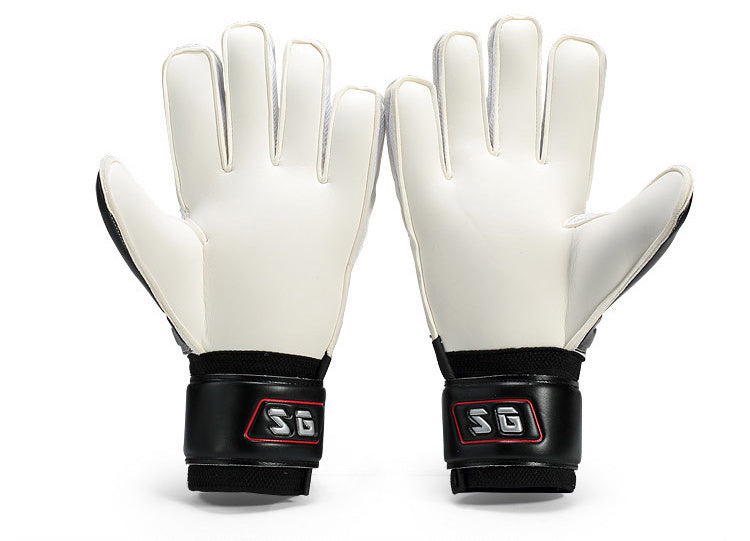 Football goalkeeper gloves