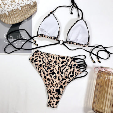 Leopardmönstrad baddräktsbikini