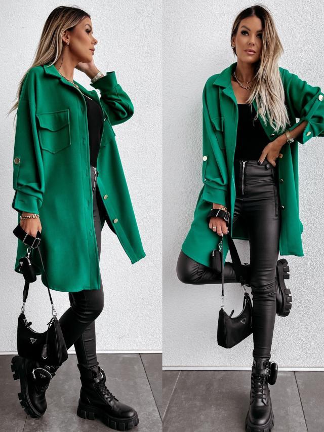 Jupe-culotte de longueur moyenne avec décoration de bouton de traction