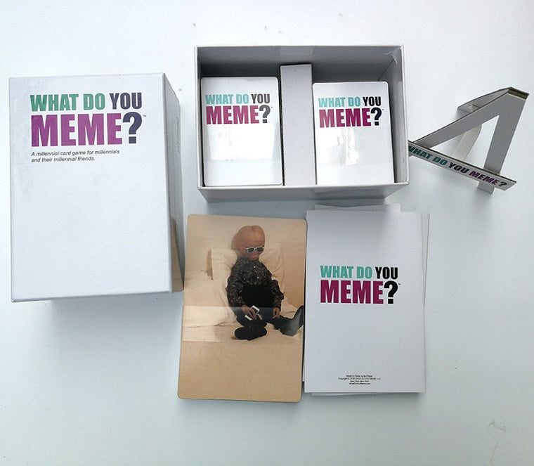 WHAT DO YOU MEME? Party Game