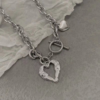 Hollow Heart Titanium Steel No Fading halsband för kvinnor