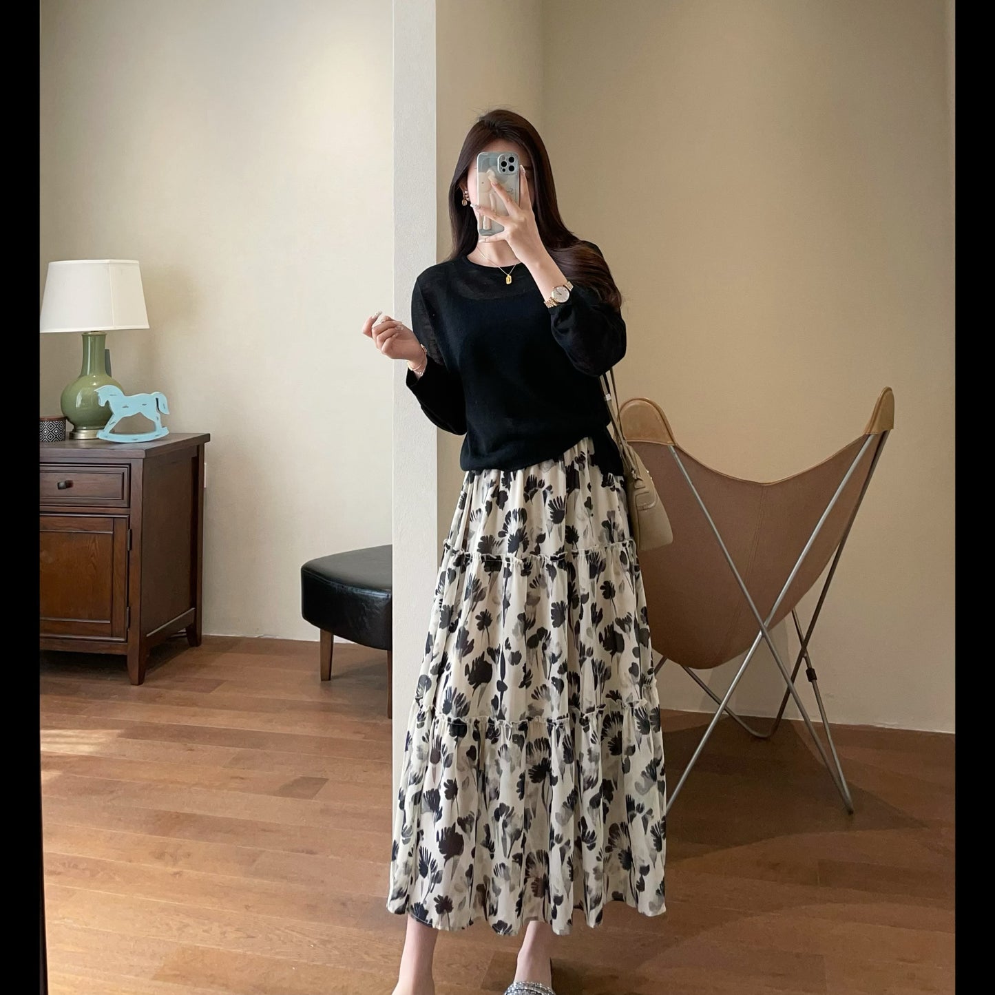 Professional Elegant Romantic Flower Ink Straight Chiffon Printed Skirt - Spandex Chenille (Black/Apricot, S-L, Socialite)