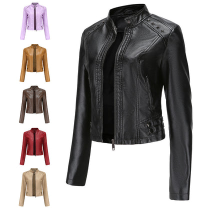 Veste courte femme en cuir clouté manches longues
