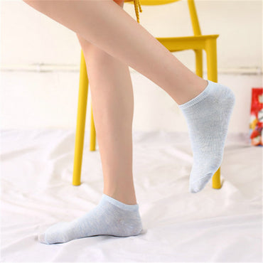 Chaussettes courtes Chaussettes bateau Chaussettes femme Chaussettes blanches Chaussettes étudiantes