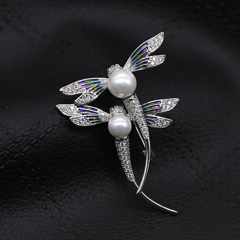 Broche en alliage de haute qualité pour femme, broche en diamant