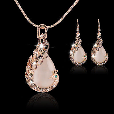 Peacock Jewelry Set - Elegant and Colorful