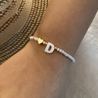 Bracelet en perles de coquillage blanc pour femmes, 26 lettres, en métal, Design d'amour, bijoux