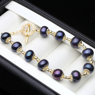 Minimalist Women's Bracelet - Elegant Simplicity