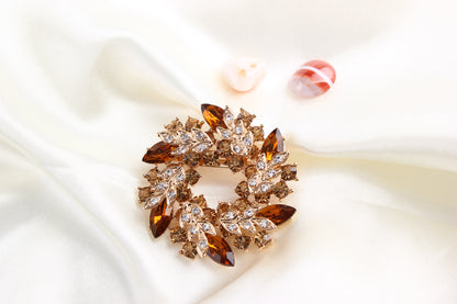 Crystal brooch, diamond-encrusted bauhinia brooch, brooch