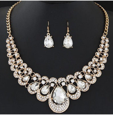 Luxury Necklace and Earring Set - Elegant Design