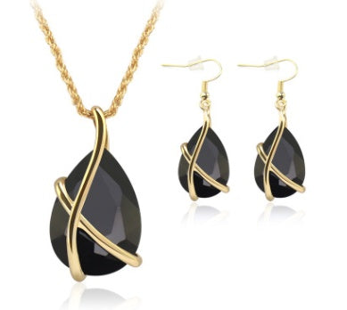 Europe and the United States Cross-Border Jewelry Set - Pendant Necklace and Earrings