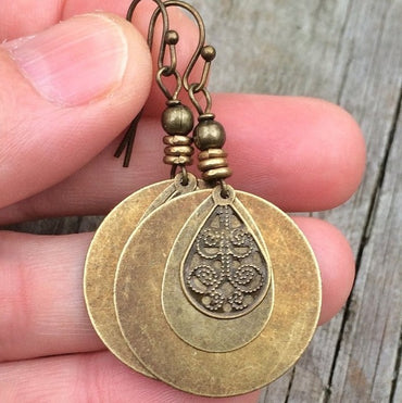 Bohemian Retro Ethnic Style Bronze Circle Carved Earrings