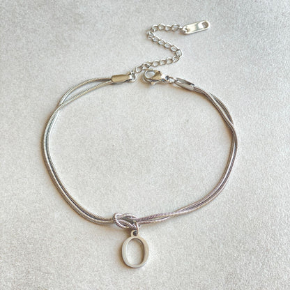 Nya bokstaven AZ kärleksknut armband för kvinnor par guldfärg läcker ormkedja berlockarmband rostfritt stål smycken present alla hjärtans dag presenter