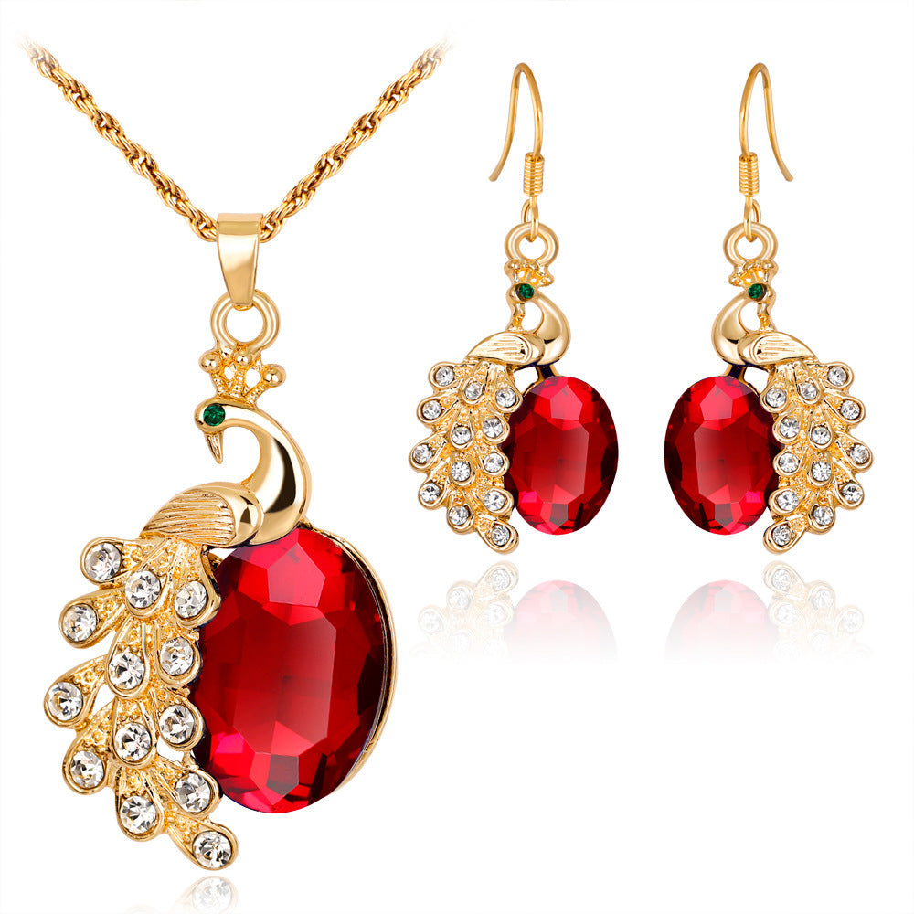 Peacock Rhinestone Two Piece Necklace - Elegant & Stylish