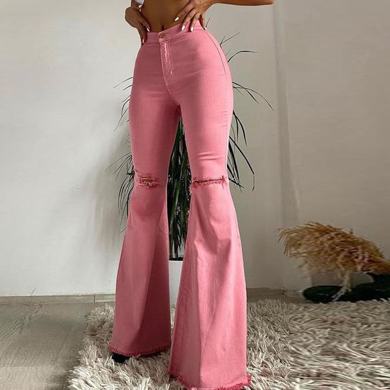 Pantalon en denim stretch coloré avec pantalon évasé effiloché déchiré