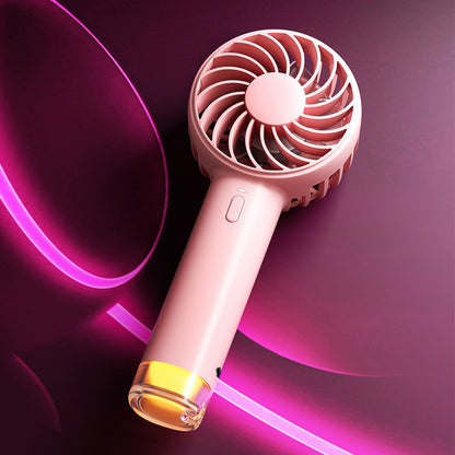 Holiday Relaxation: Portable Cooling Fan for Summer Comfort
