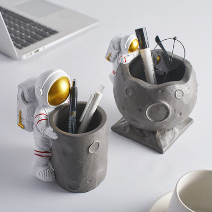 Astronaut Office Pen Holder