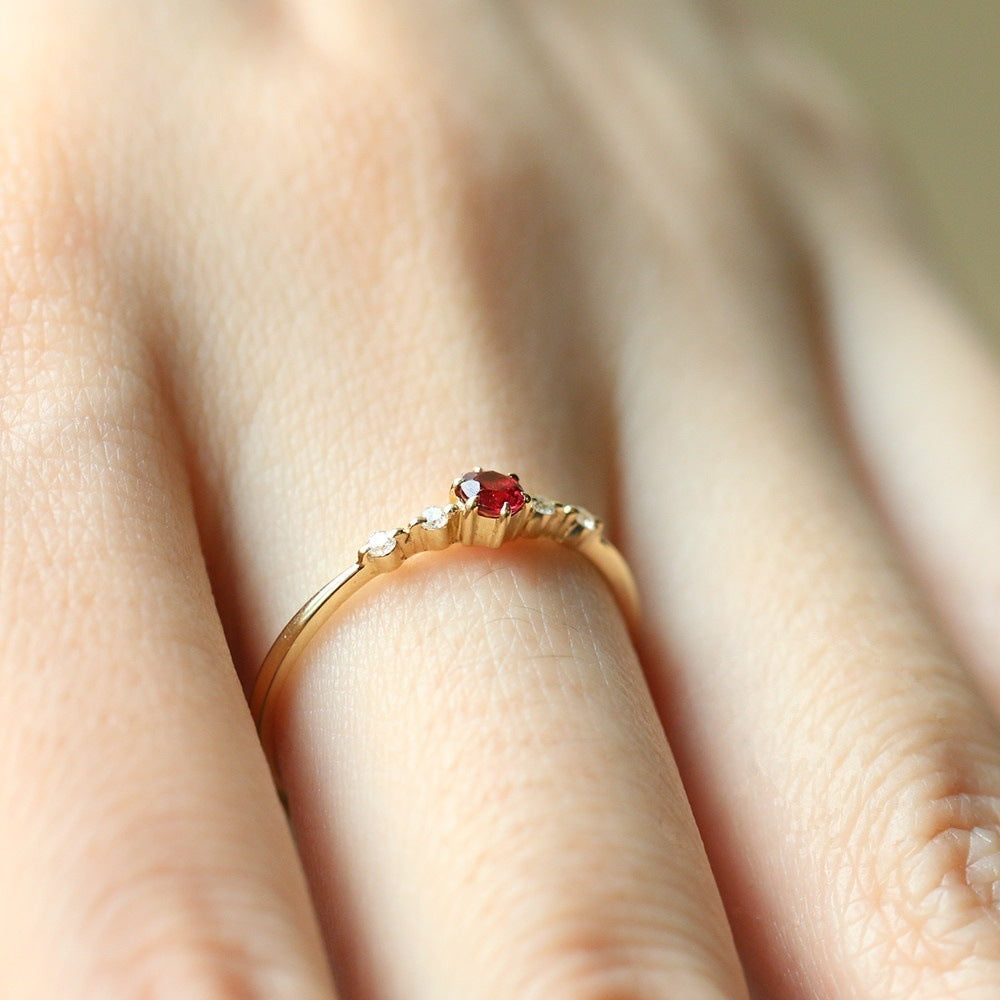 Bague de fiançailles en or 16 carats pour femmes avec rubis à la mode et diamants