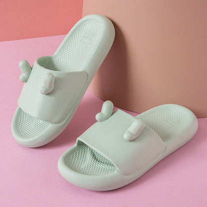 Male Summer Bathing With Thick-soled Slippers