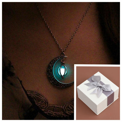 Collier de citrouille lumineux en forme de coeur de lune creuse