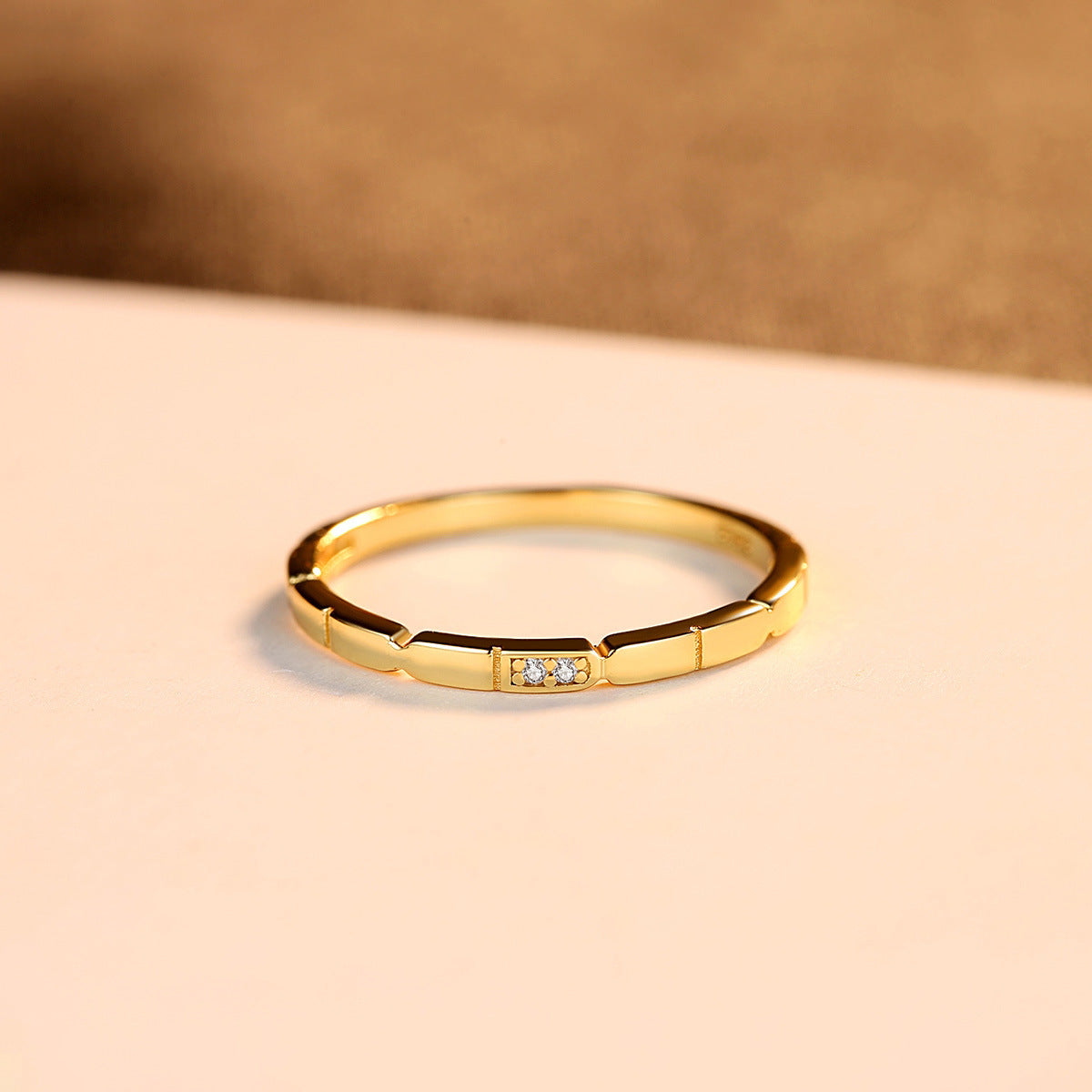 Koreanskt mode silversmycken gjorda av rund zirkon