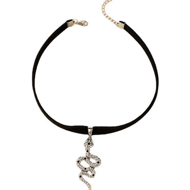 Snake Cobra Chokers Witchy Gothic Grunge Krage Sammet Halsband Mörka smycken för present