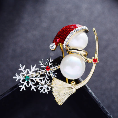 Christmas Little Snowman Söt brosch Fashion Creative Pearl Emalj