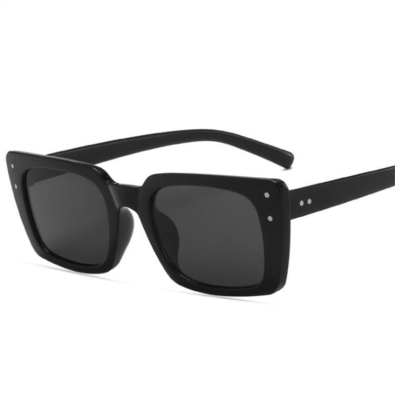 Trendy Mi Nail Small Frame Sunglasses