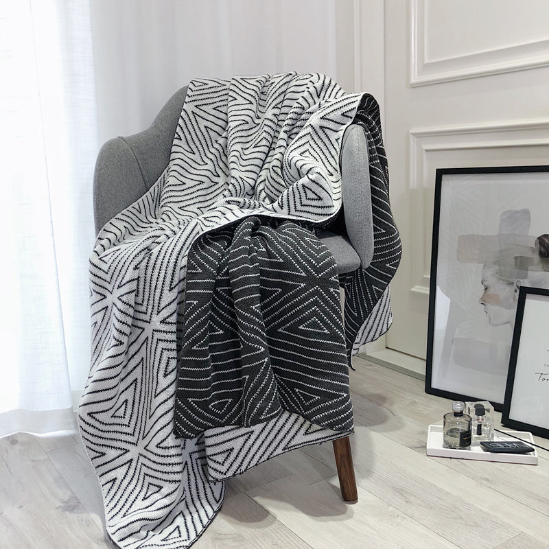 Nordisk stickad ullfilt