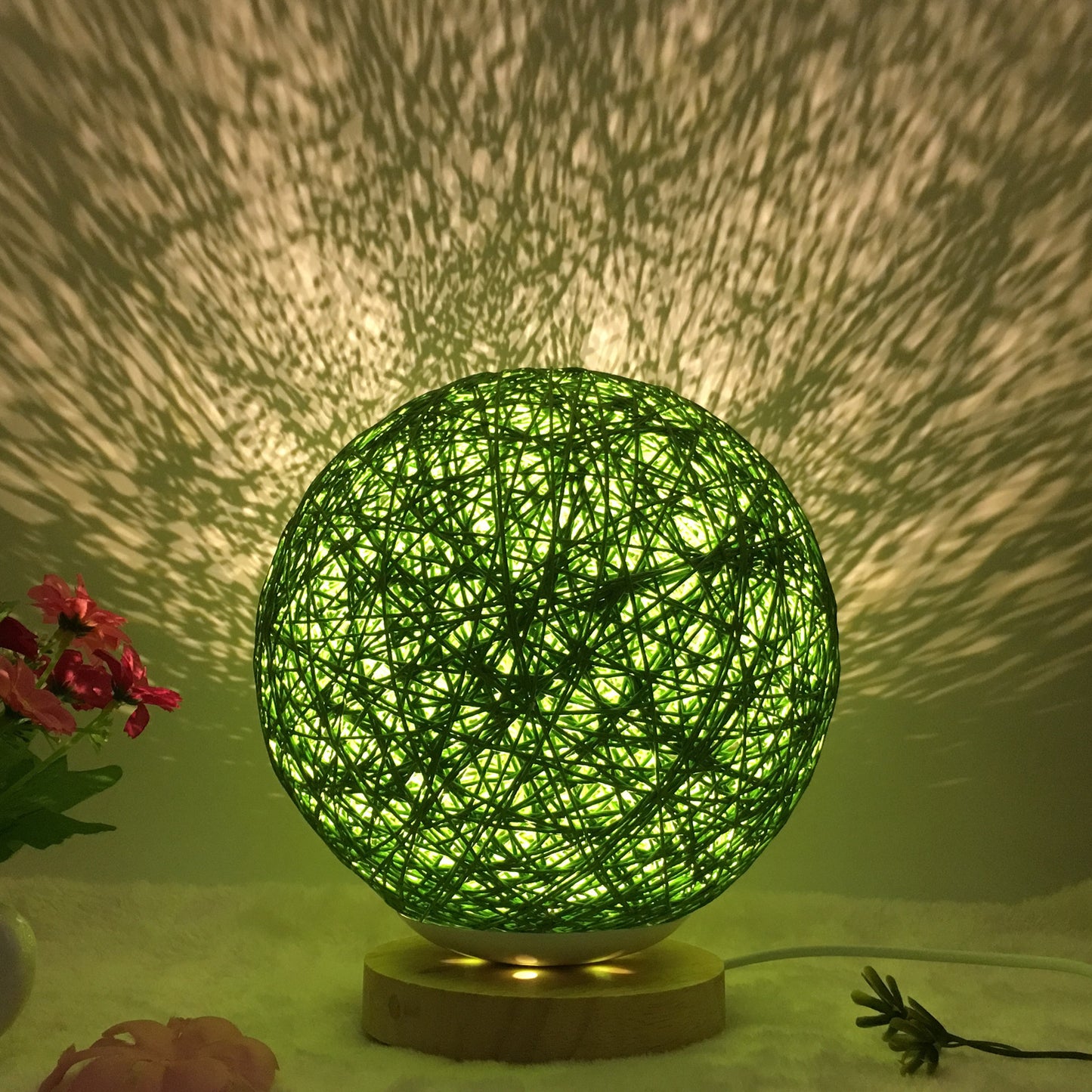 Amazon Hot säljning Creative linn Bordlampa Novel och Unik LED intelligent USB7 färg RGB16 färg fjärrkontroll Rattan Balla Lampa