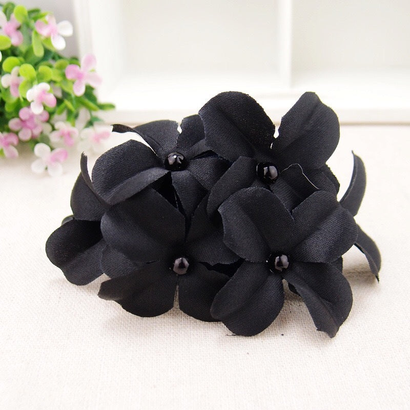 Ladies Handmade Fabric Six Flower Hair Accessories