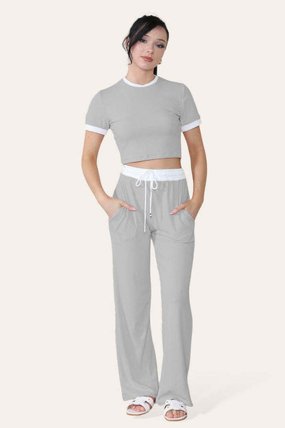 Ribbade kontrastfärgade vida benbyxor och topp i loungewear med TRS-beskuret set
