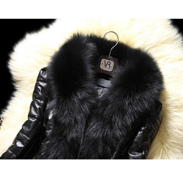 Veste en cuir à grand col fourrure en fausse fourrure