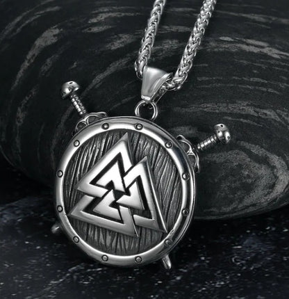 Chaîne à pendentif rune en corne circulaire fabriquée par Asgard