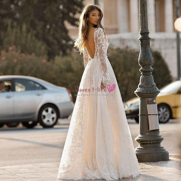 Women's Wedding Dress - Elegant Lace Long Sleeve Gown
