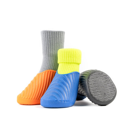 Pet Outdoor Sports Shoes With Anti Slip Biomimetic Stripes