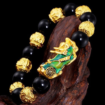 Nya pixiu-armband med färgbyte i sandguld för män