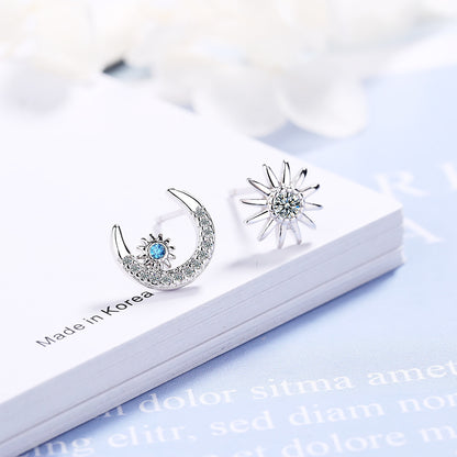 Star Moon Stud Earrings Women's Temperament Earrings Asymmetric