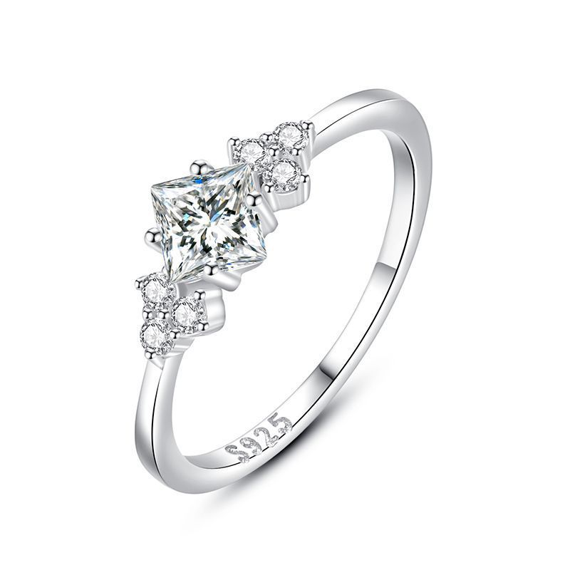 S925 bague en argent femme japonaise et coréenne Simple lumière luxe Zircon